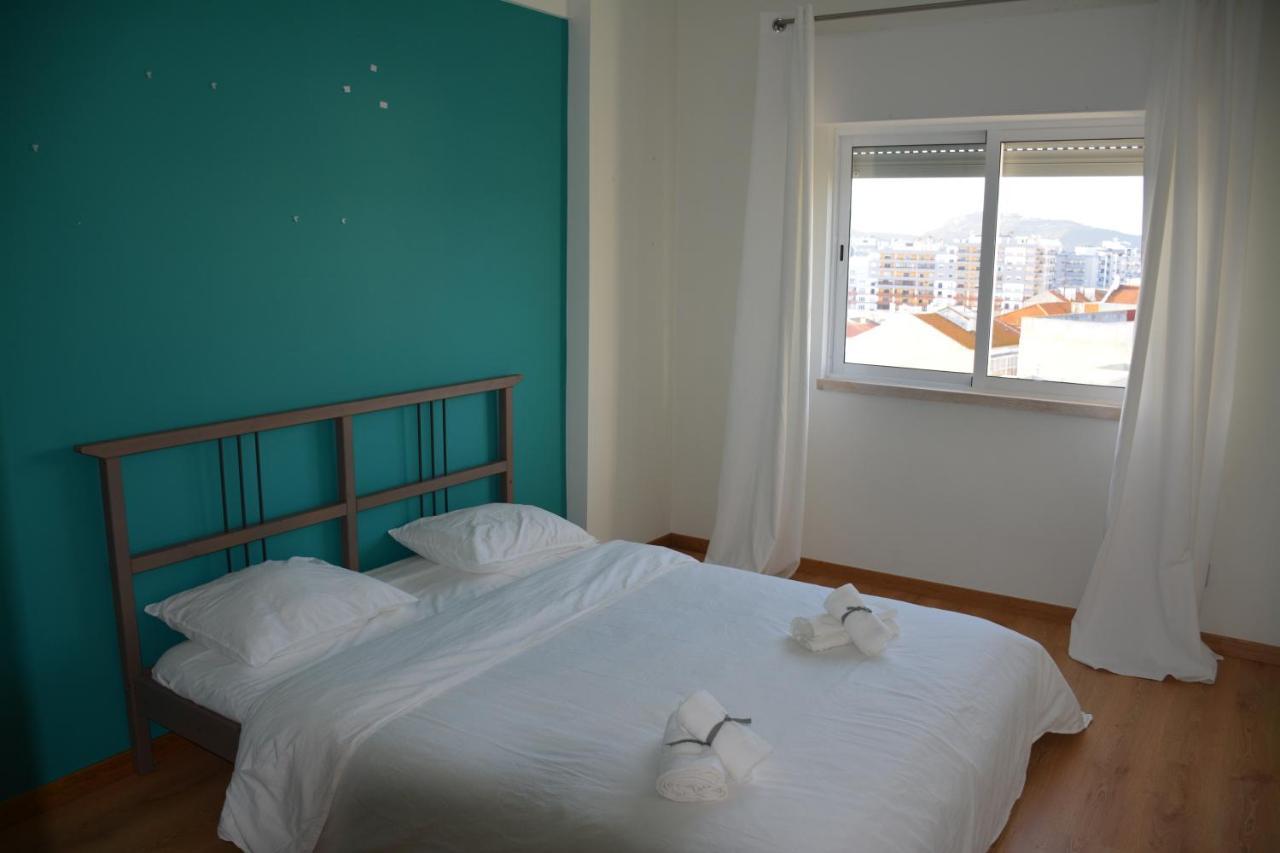 M&H Loft - Apartamento T2 Em Setubal Bagian luar foto