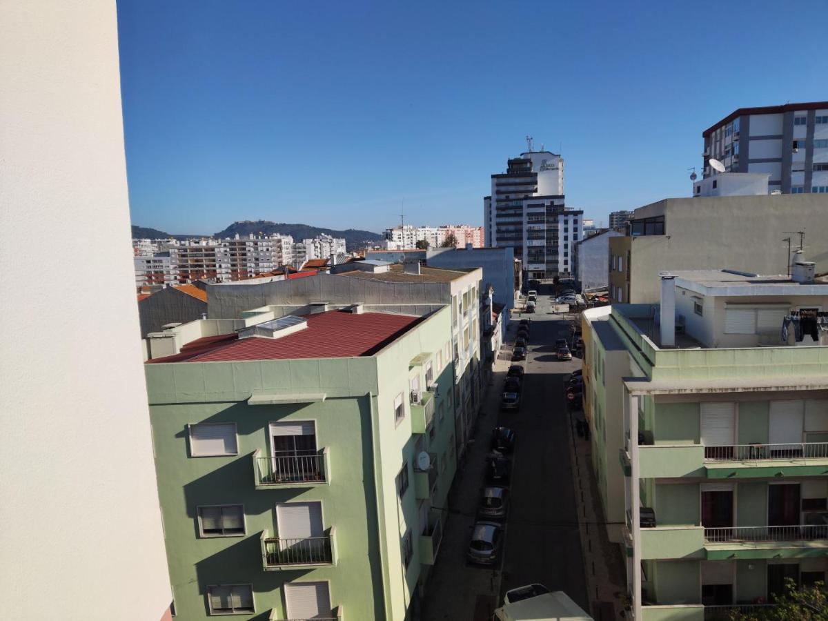 M&H Loft - Apartamento T2 Em Setubal Bagian luar foto