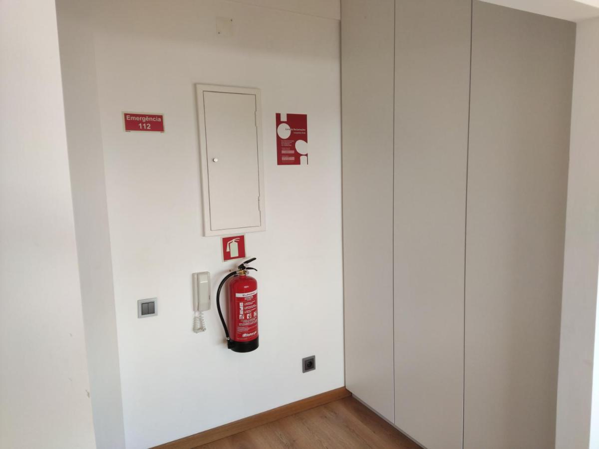M&H Loft - Apartamento T2 Em Setubal Bagian luar foto