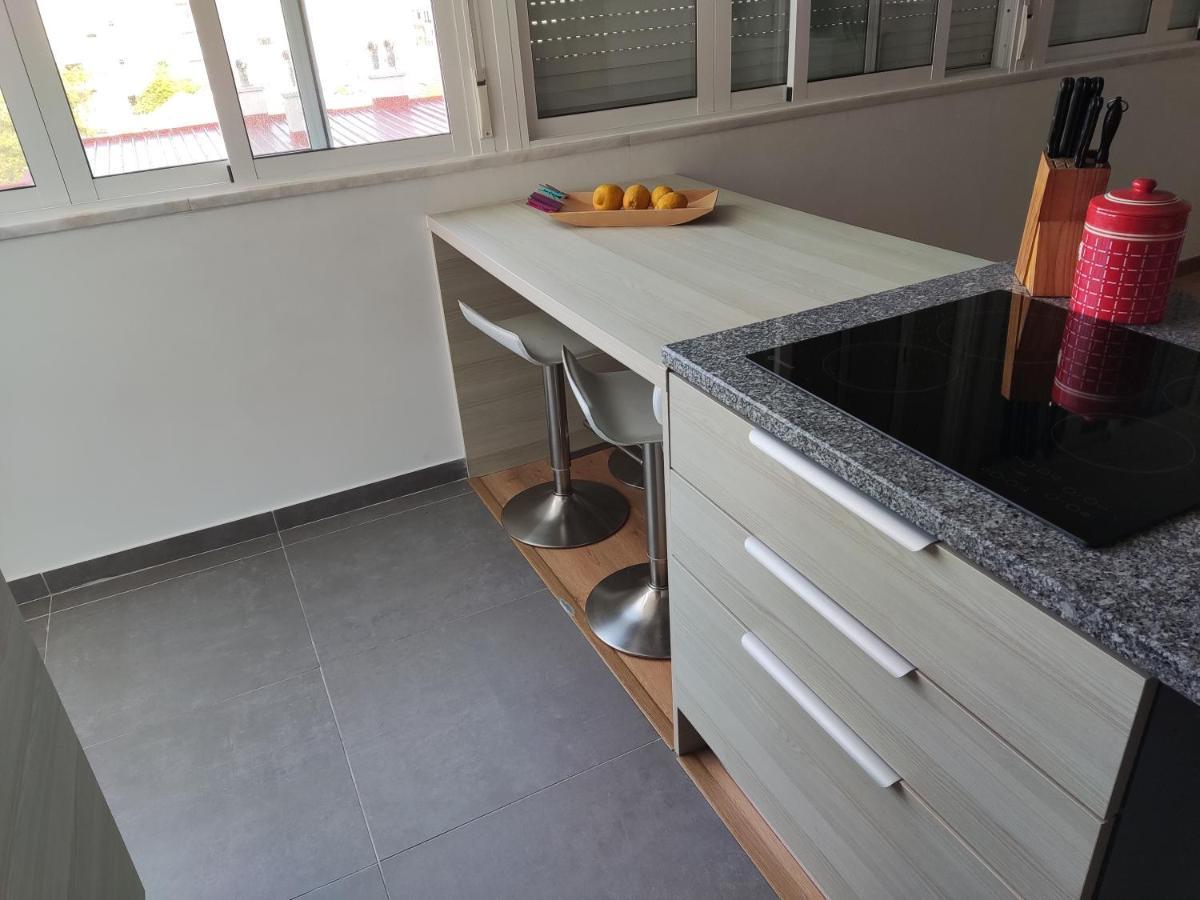 M&H Loft - Apartamento T2 Em Setubal Bagian luar foto